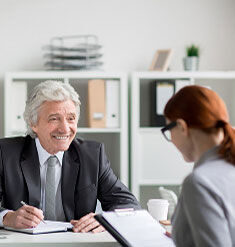 Як отримати компенсацію за травму на службі